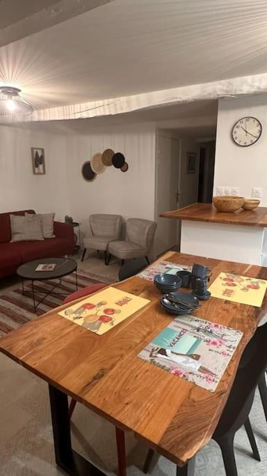 Appartement Cosy A Collobrieres Exterior photo