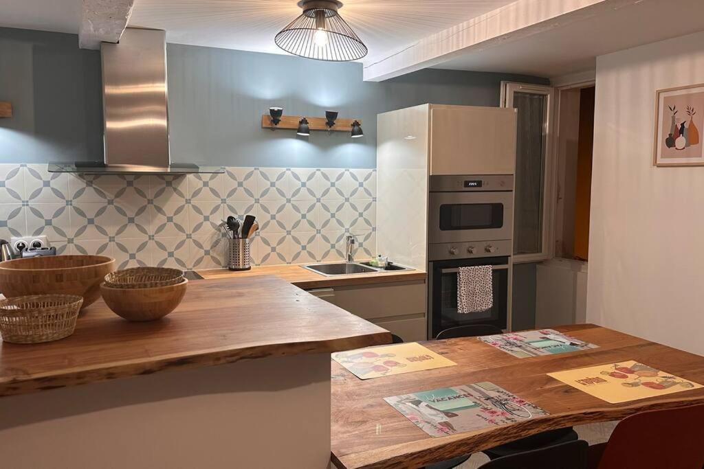 Appartement Cosy A Collobrieres Exterior photo